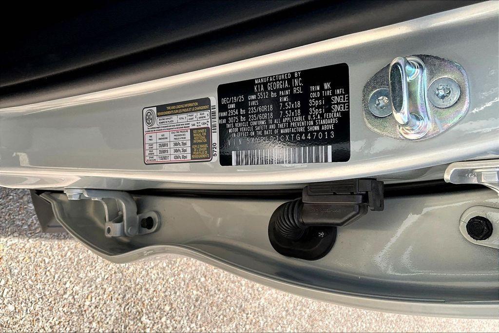 new 2026 Kia Sorento car, priced at $39,210