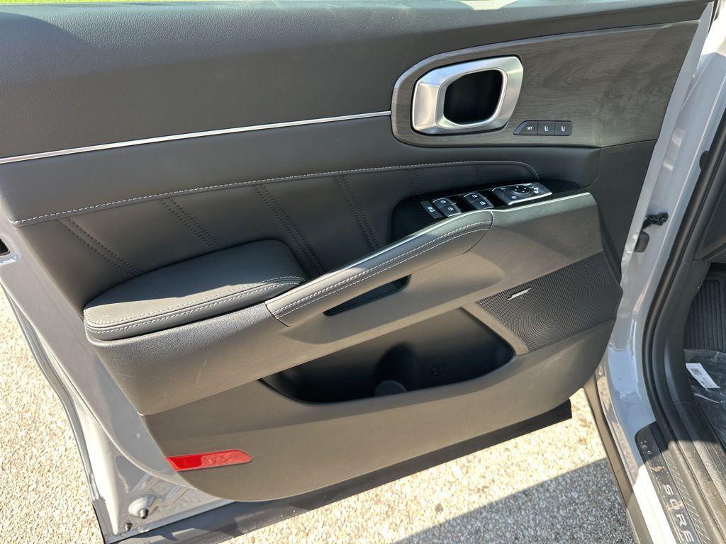 new 2026 Kia Sorento car, priced at $51,245