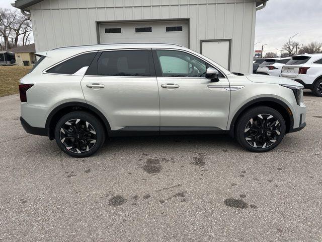 new 2026 Kia Sorento car, priced at $41,660