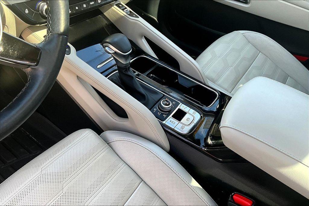 used 2024 Kia Telluride car, priced at $39,373