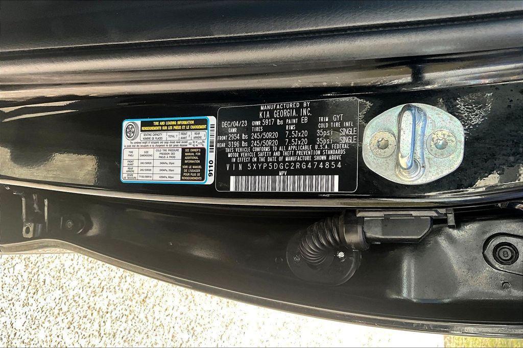 used 2024 Kia Telluride car, priced at $39,373