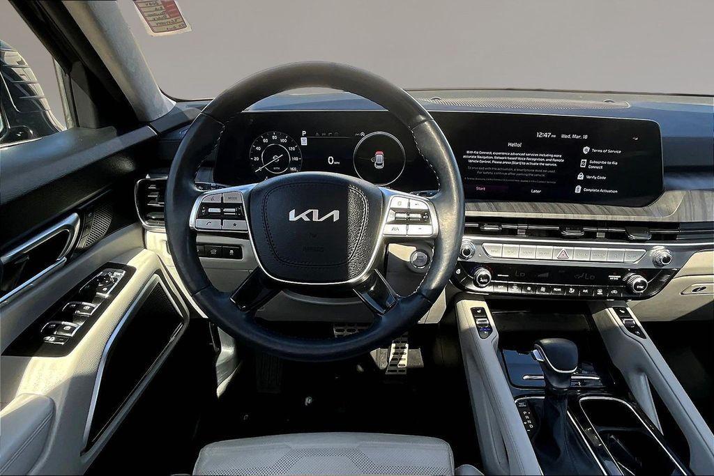 used 2024 Kia Telluride car, priced at $39,373