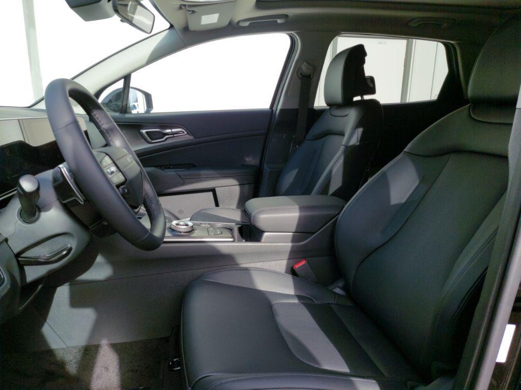 new 2026 Kia Sportage Hybrid car, priced at $36,410