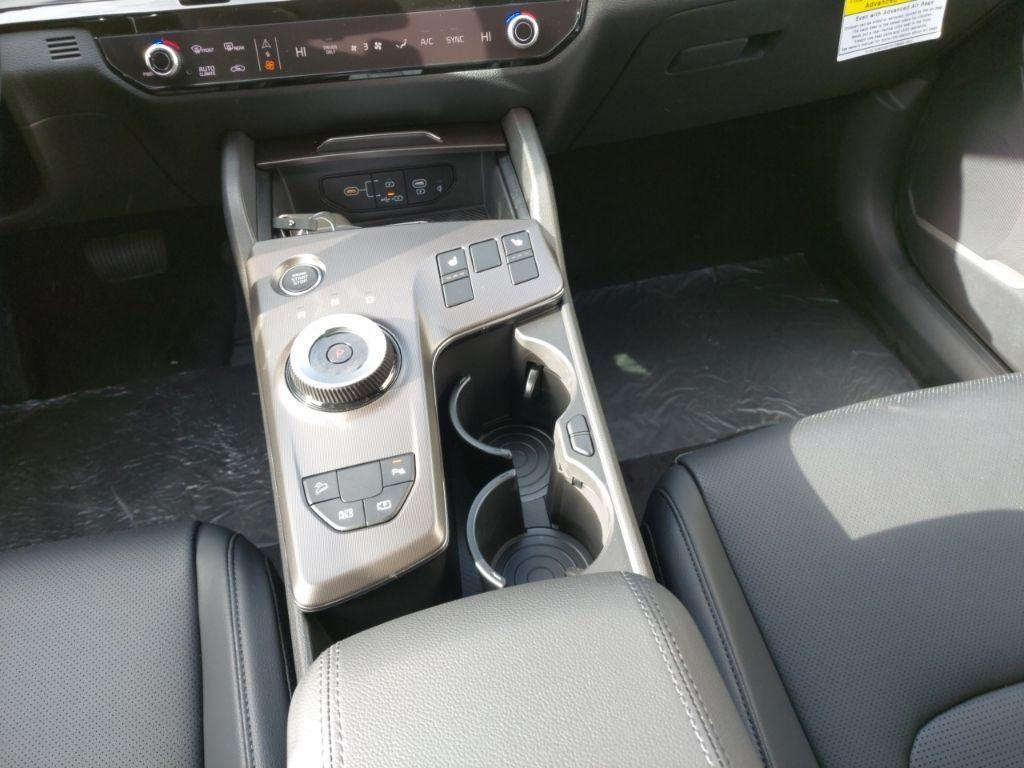 new 2026 Kia Sportage Hybrid car, priced at $36,410