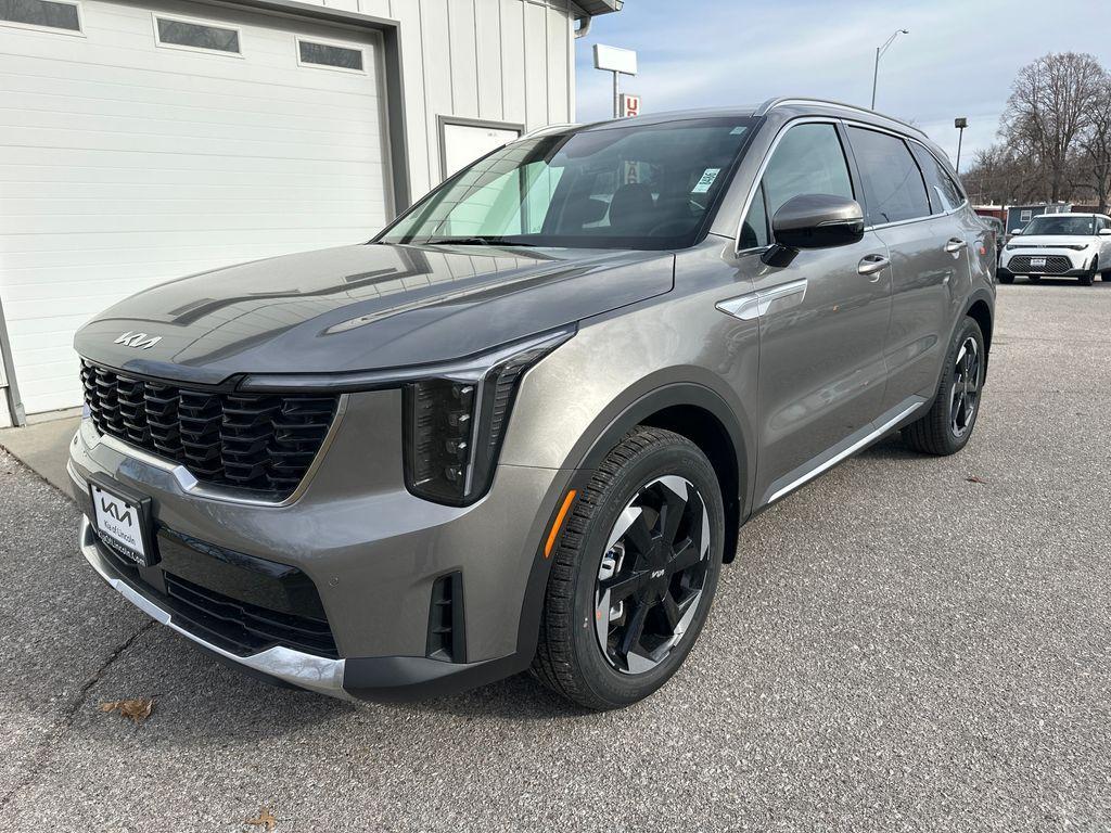 new 2026 Kia Sorento Hybrid car, priced at $42,560