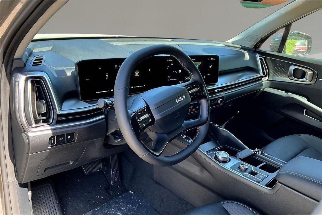 new 2026 Kia Sorento Hybrid car, priced at $41,925