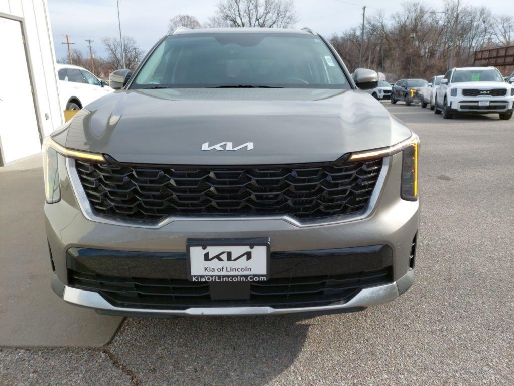 new 2026 Kia Sorento Hybrid car, priced at $42,560