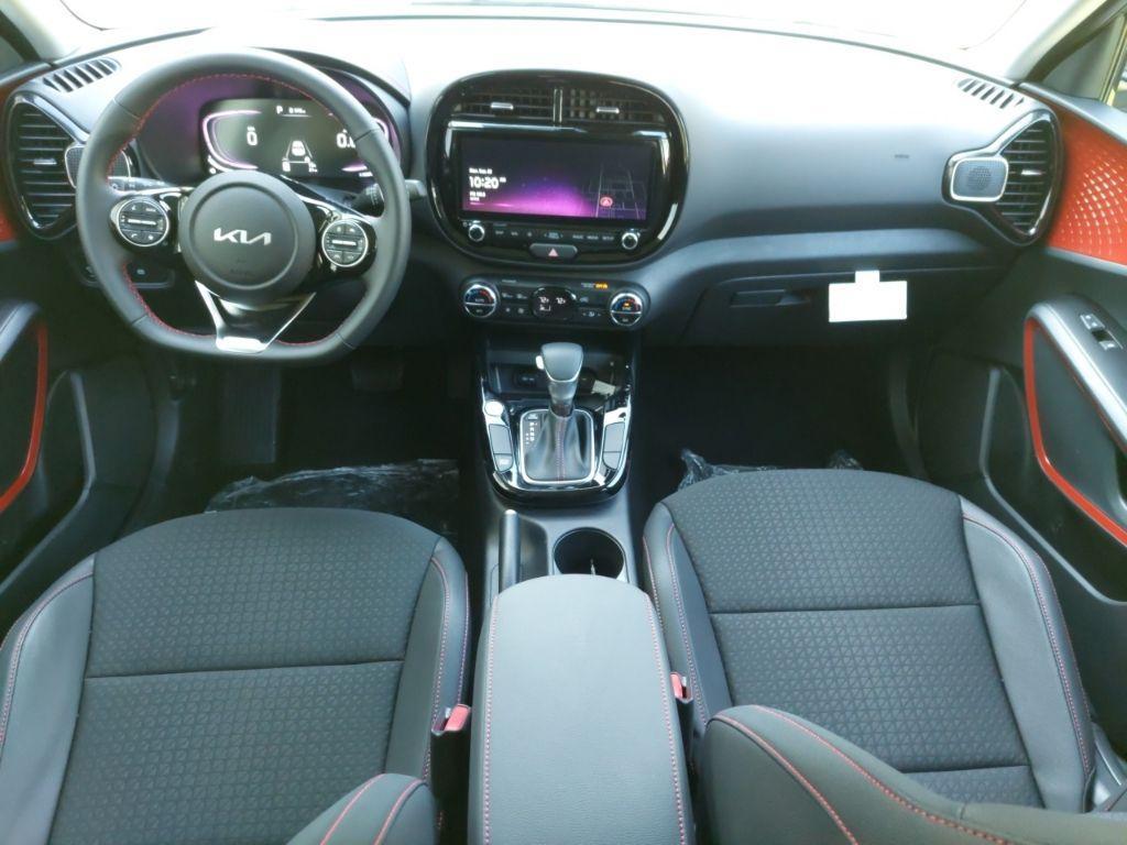 new 2025 Kia Soul car, priced at $24,668