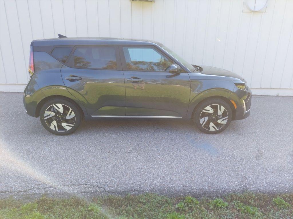 new 2025 Kia Soul car, priced at $24,668