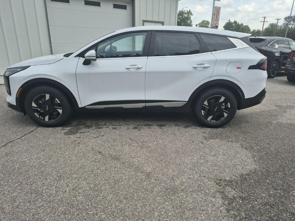 new 2026 Kia Sportage car, priced at $30,607