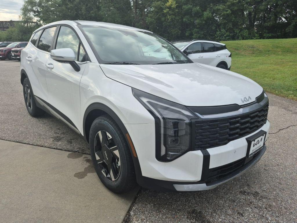 new 2026 Kia Sportage car, priced at $30,607
