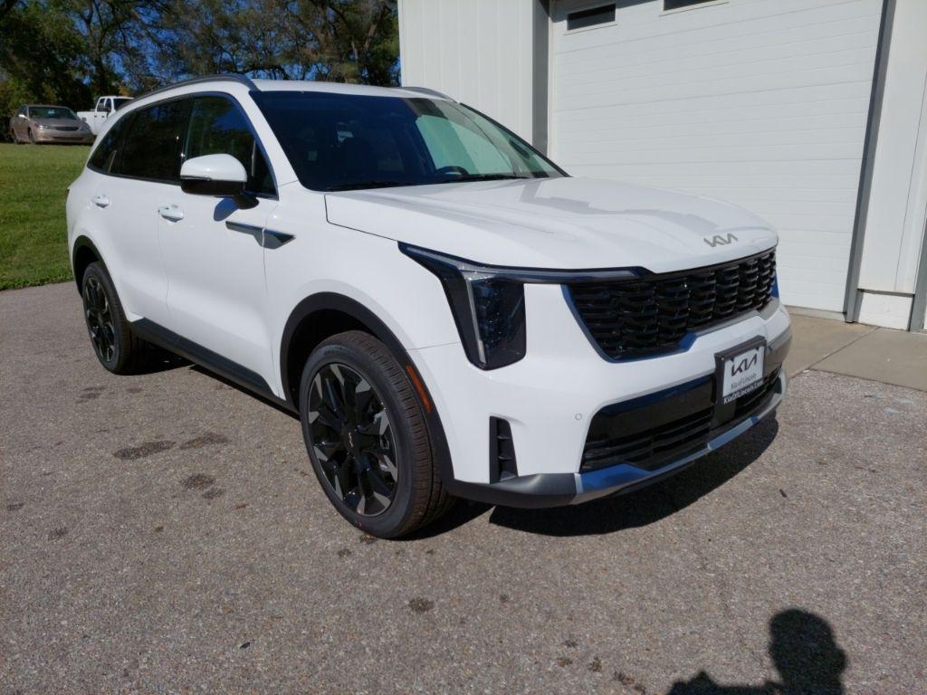 new 2026 Kia Sorento car, priced at $41,965