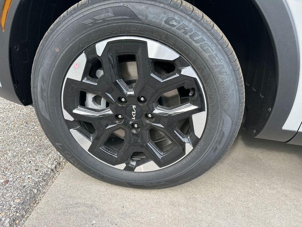 new 2026 Kia Sorento car, priced at $39,265