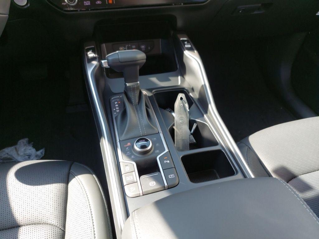 new 2026 Kia Sorento car, priced at $39,265