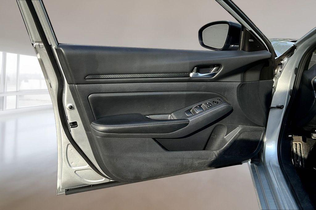 used 2024 Nissan Altima car, priced at $22,047