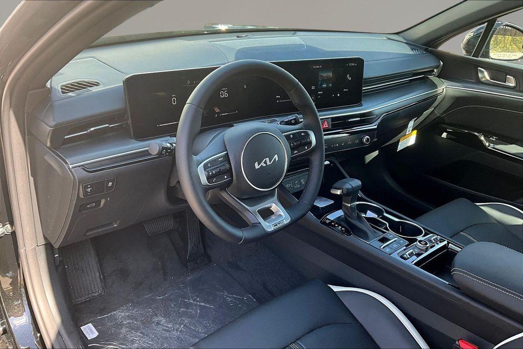new 2026 Kia K5 car, priced at $31,520