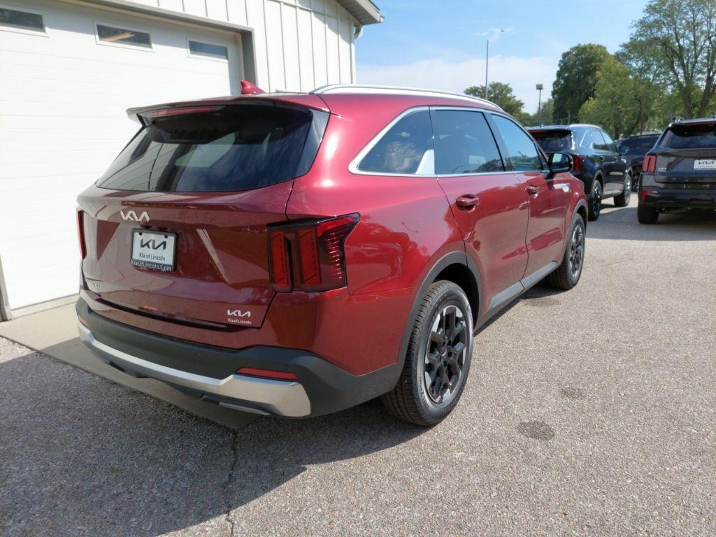 new 2025 Kia Sorento car, priced at $36,735