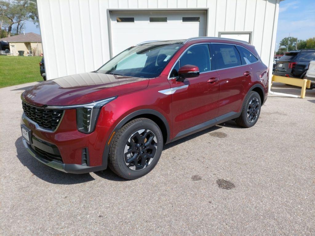 new 2025 Kia Sorento car, priced at $36,735