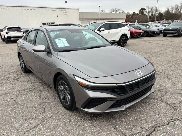 used 2024 Hyundai Elantra car, priced at $18,511
