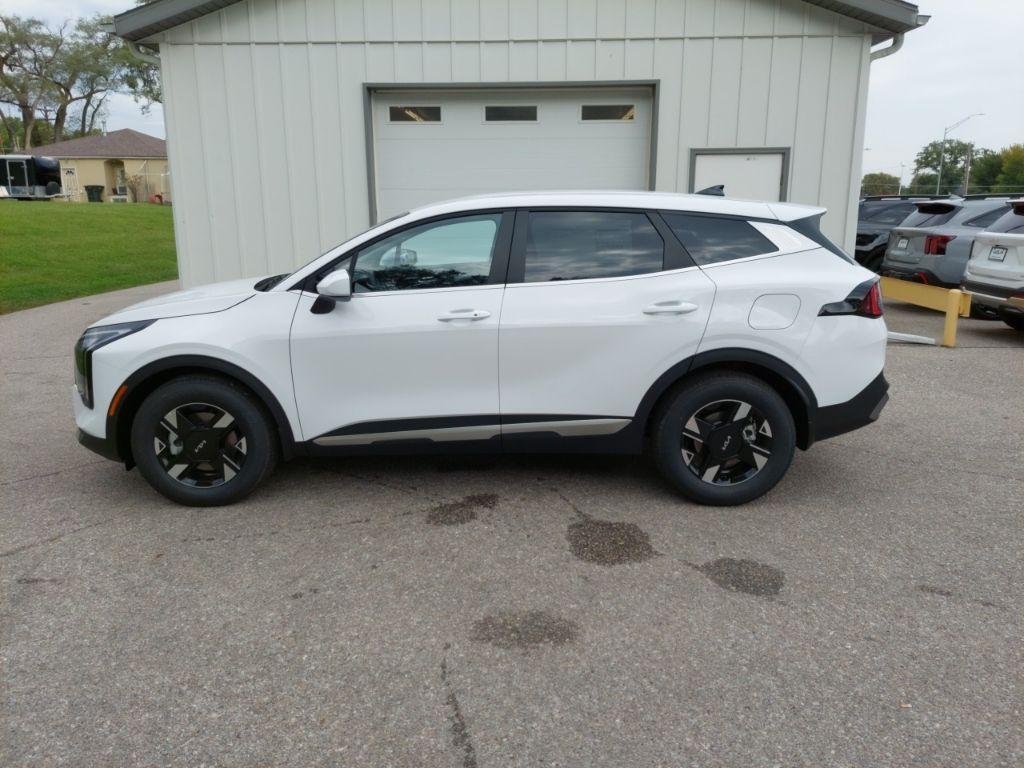 new 2026 Kia Sportage car, priced at $29,495