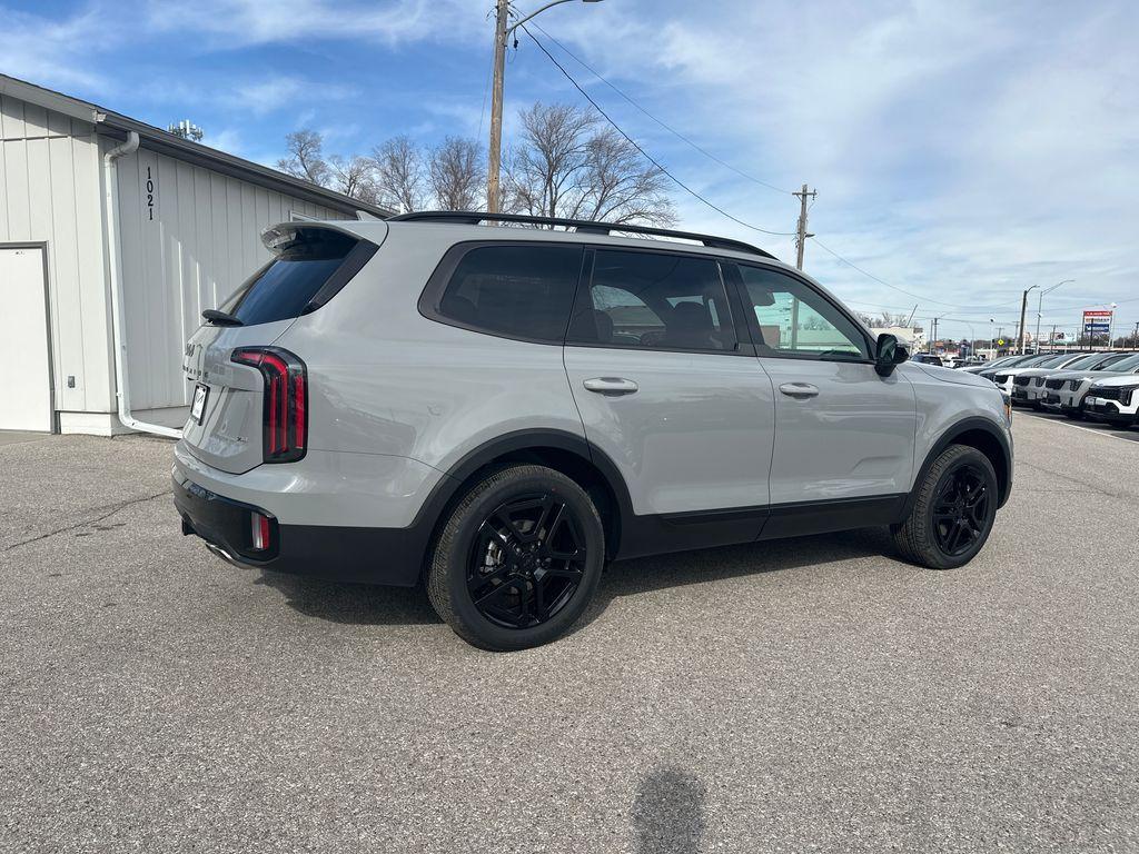 new 2025 Kia Telluride car, priced at $55,655