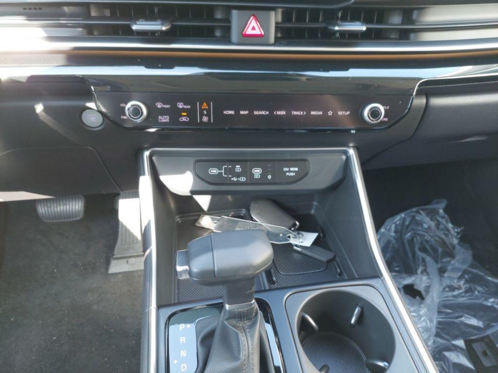 new 2026 Kia Carnival car, priced at $51,309