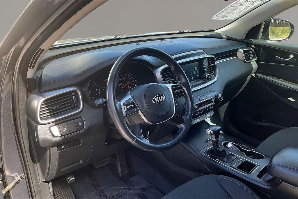 used 2020 Kia Sorento car, priced at $11,684