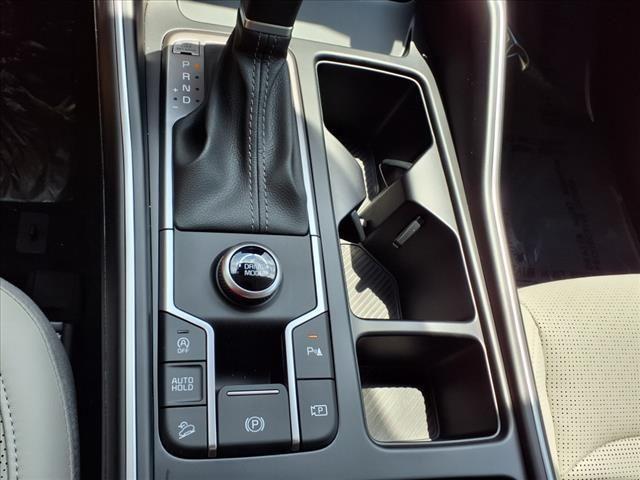 new 2025 Kia Sorento car, priced at $36,760