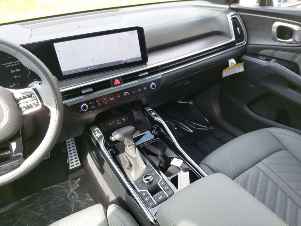 new 2025 Kia Sorento car, priced at $46,065