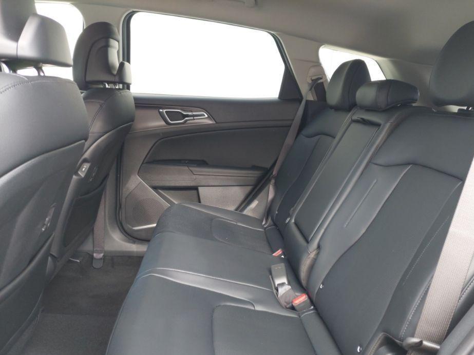 new 2026 Kia Sportage Hybrid car, priced at $35,013