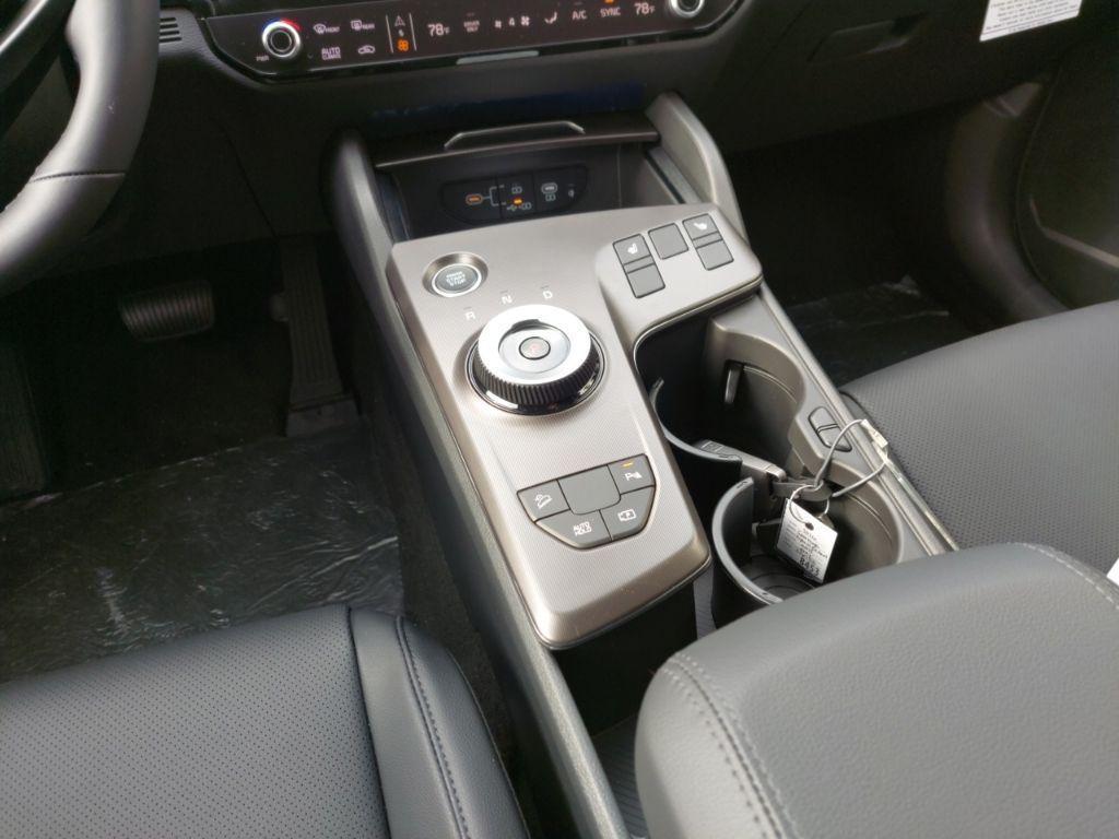 new 2026 Kia Sportage Hybrid car, priced at $35,013