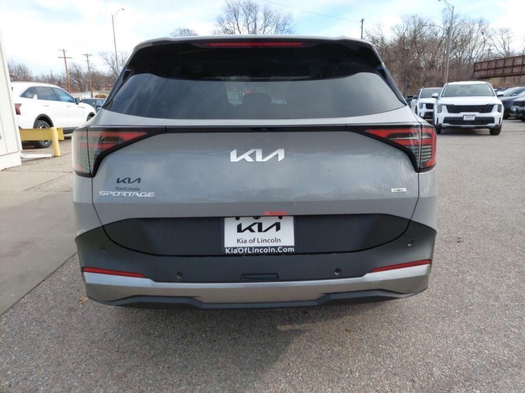new 2026 Kia Sportage Hybrid car, priced at $35,013