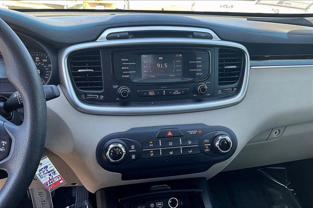 used 2017 Kia Sorento car, priced at $13,887