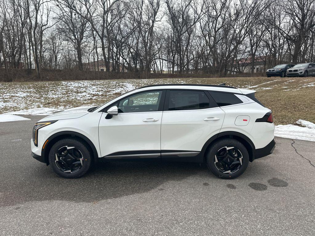 new 2026 Kia Sportage Hybrid car, priced at $37,060