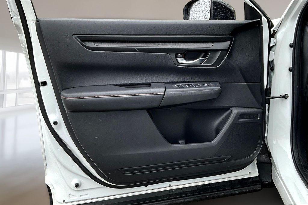 used 2023 Honda CR-V Hybrid car, priced at $29,787