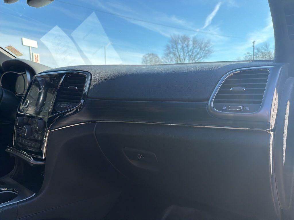used 2020 Jeep Grand Cherokee car, priced at $15,973