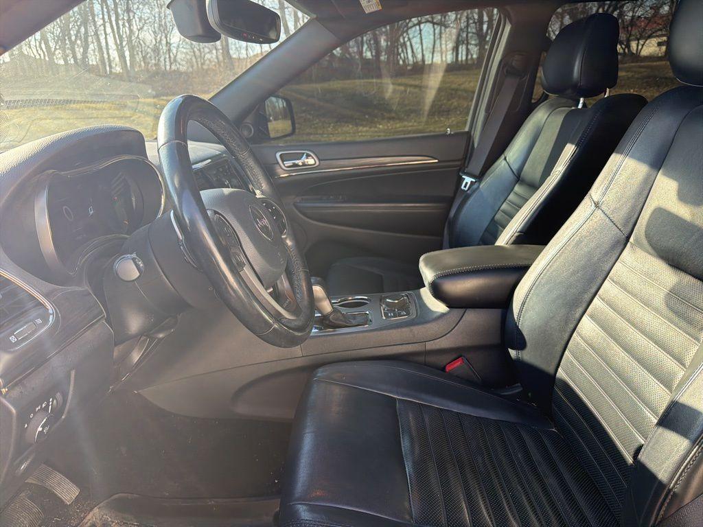 used 2020 Jeep Grand Cherokee car, priced at $15,973