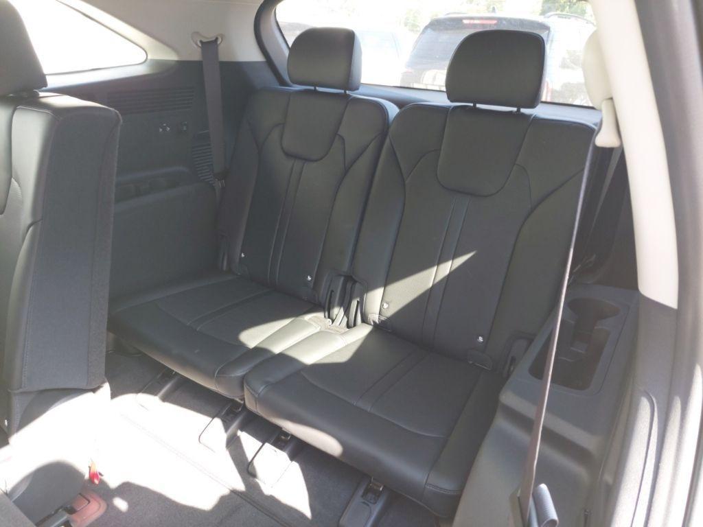 new 2026 Kia Sorento car, priced at $41,660