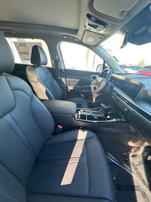 new 2026 Kia Sorento car, priced at $46,255