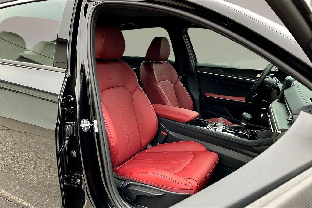new 2026 Kia K5 car, priced at $34,030