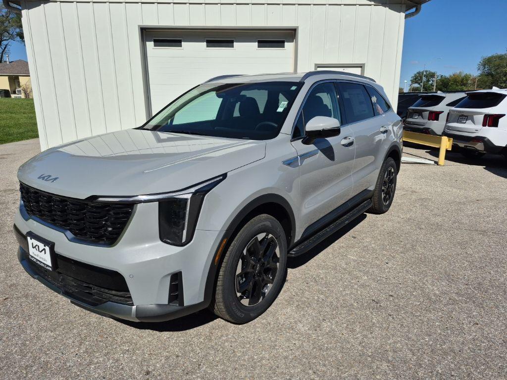 new 2025 Kia Sorento car, priced at $38,321