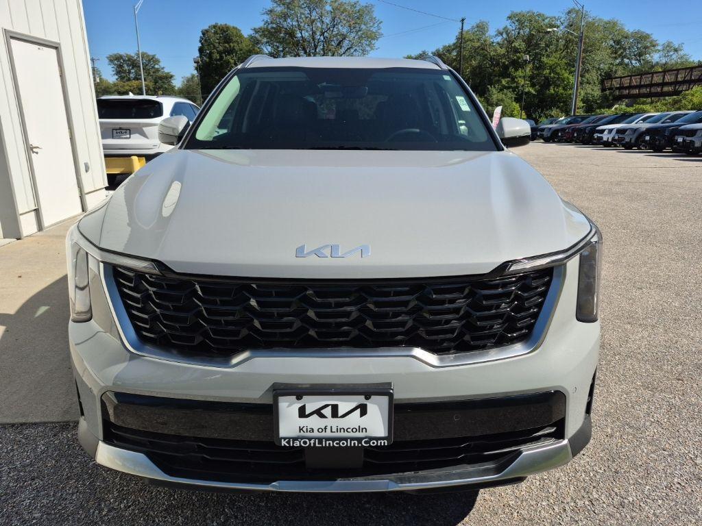 new 2025 Kia Sorento car, priced at $38,321