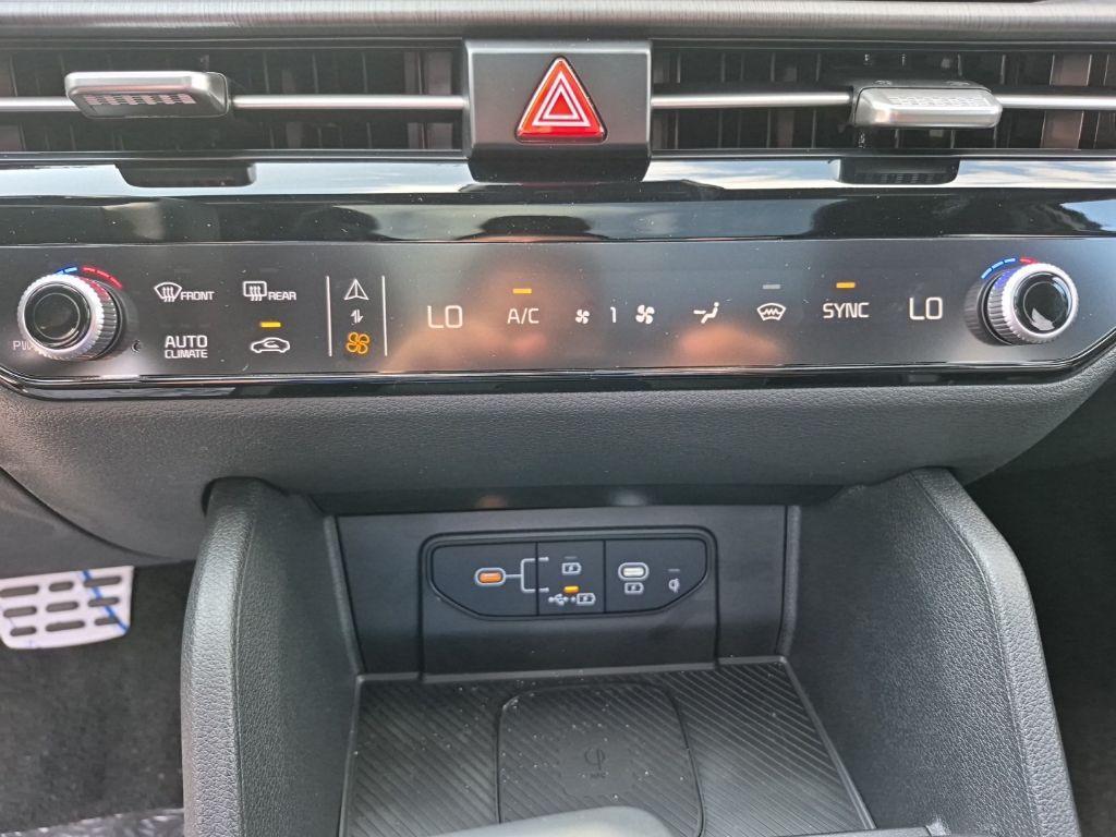 new 2026 Kia Sportage car, priced at $40,259