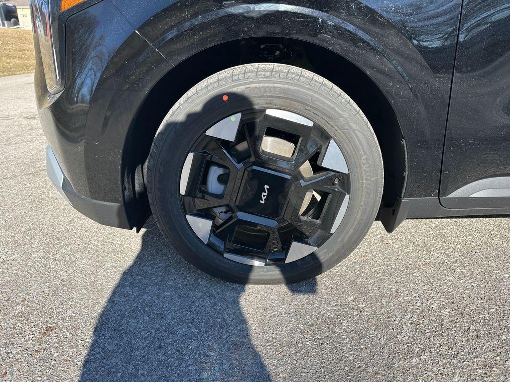 new 2026 Kia Carnival car, priced at $42,307