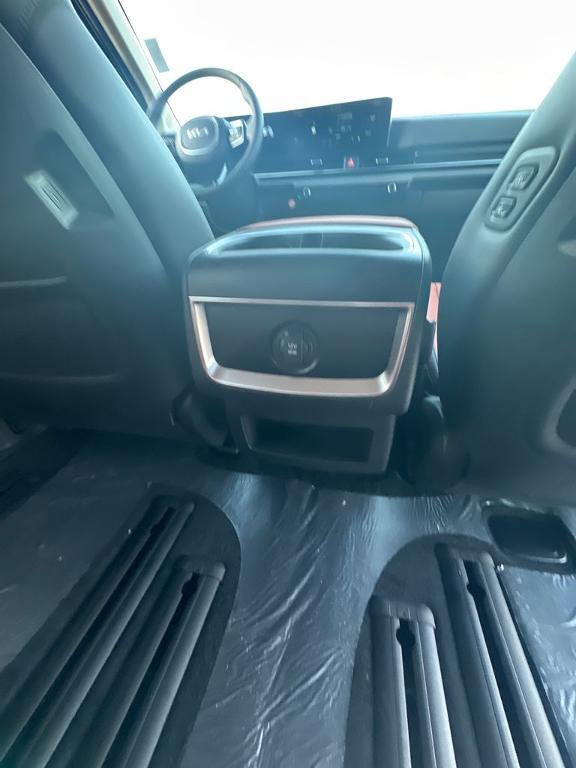 new 2026 Kia Carnival Hybrid car, priced at $44,984