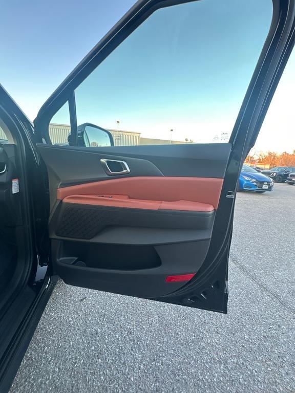 new 2026 Kia Carnival Hybrid car, priced at $44,984