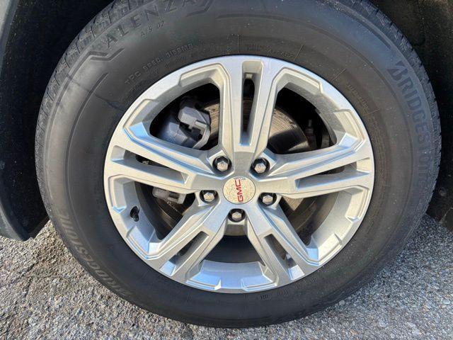 used 2024 GMC Terrain car, priced at $22,307
