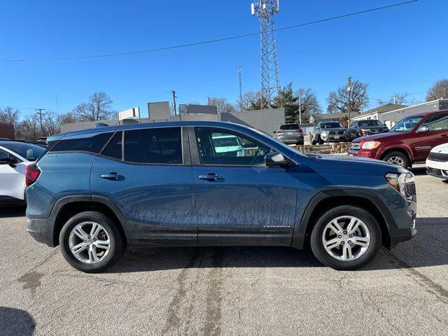 used 2024 GMC Terrain car, priced at $22,307