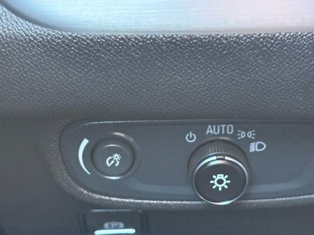 used 2024 GMC Terrain car, priced at $22,307