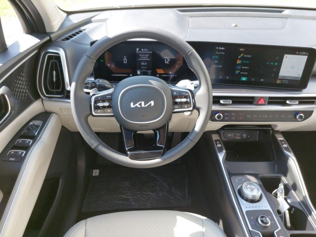 new 2025 Kia Sorento Hybrid car, priced at $42,052